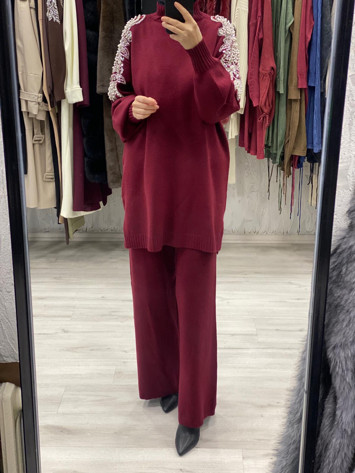 TAŞ%20DETAYLI%20ANGORA%20TAKIM