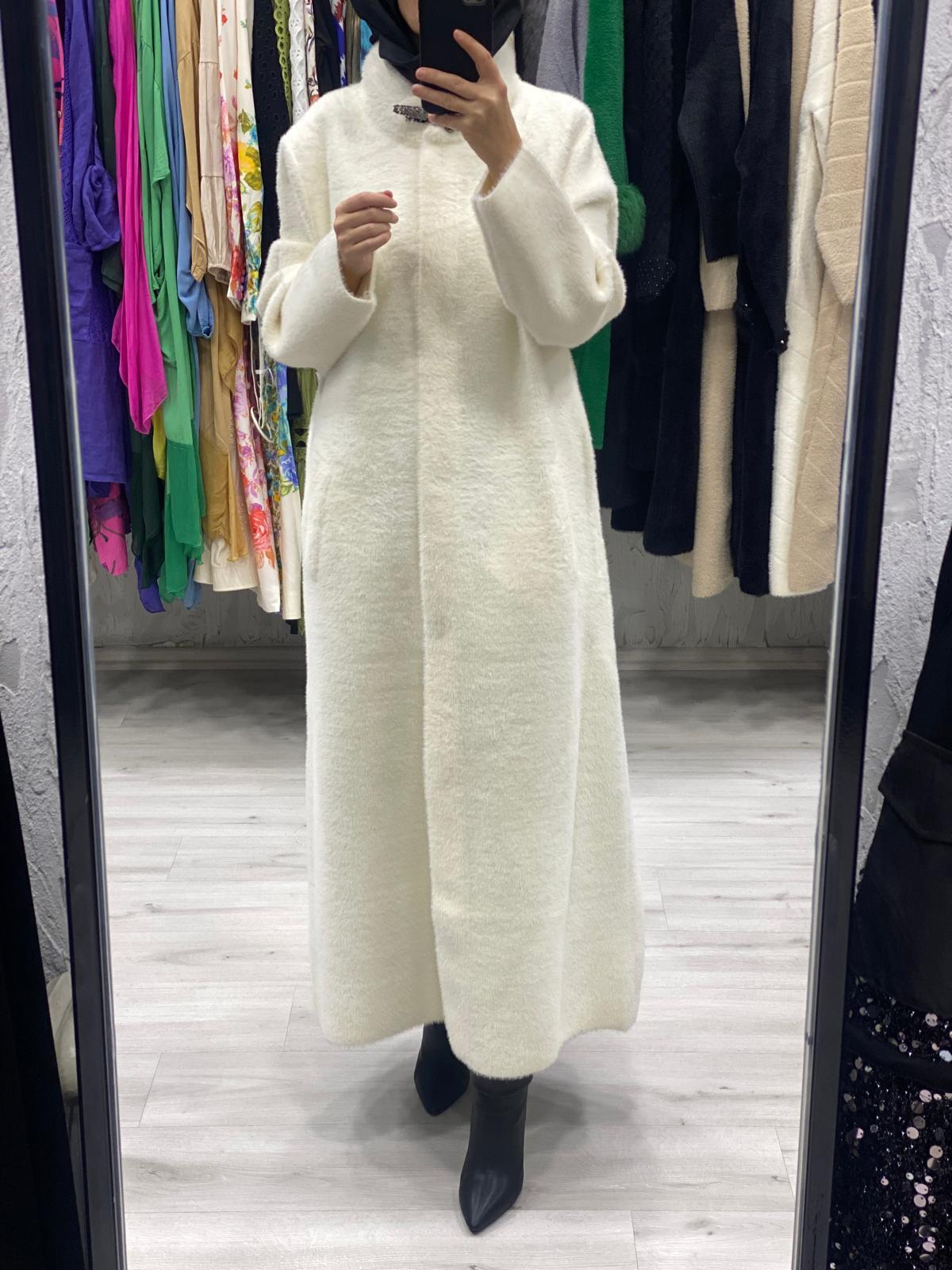 TAM BOY ANGORA KABAN 