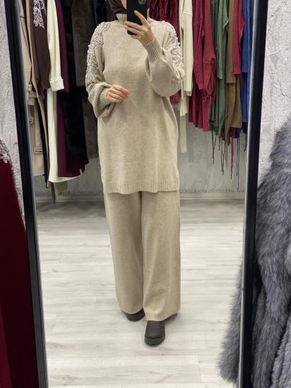 Taş Detaylı Angora takım